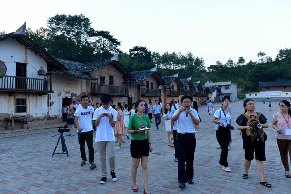 ���W(w��ng)�jý�w���D(zhu��n)�ġ����_���L �ùP߀ԭ �W(w��ng)ý���ġ��������