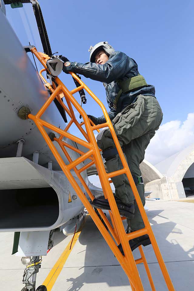 �����ĵ��ϑ�C