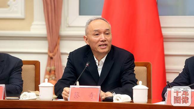 1��7�գ������д����L(zh��ng)������F�����}�c����ý�w������Մ���D�鱱���д����L(zh��ng)��������Մ��(hu��)�ϰl(f��)���vԒ��ǧ���W(w��ng)�l(f��)