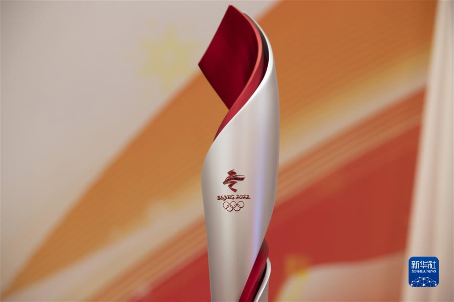 ���߽����W����2���������W������_ʼ�ں�����ʡ�M��չʾ