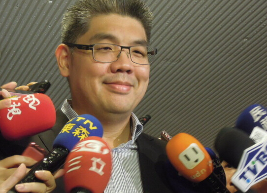 國民黨臺北市長候選人連勝文強調,從沒看過媒體報道中提到的競選總部地點。(臺媒圖) 國民黨臺北市長候選人連勝文強調,從沒看過媒體報道中提到的競選總部地點。(臺媒圖)