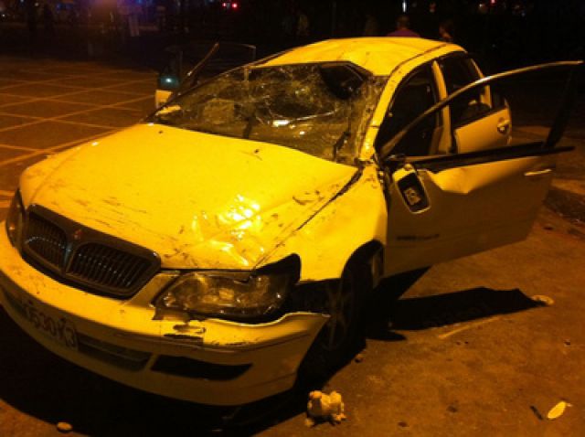 ���ۚⱬ�F��Ŀ���ߣ����𷿓u����^�󣨈D��