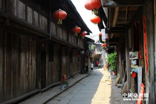 ���f�f�r���������Ї��_���W(w��ng) ������ �z��