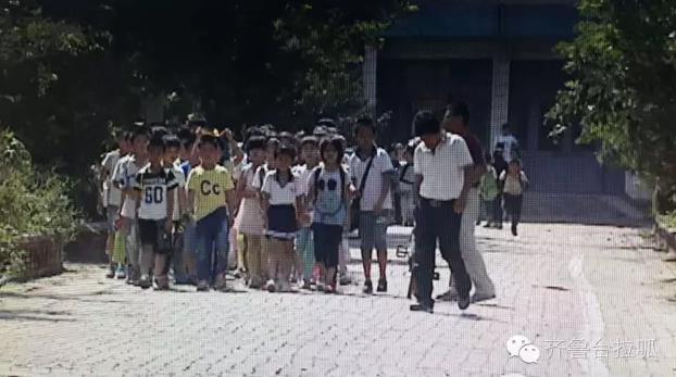 ����һС�W��63�˱��ȶ��� ���˵���Ʒ���n�ώ�