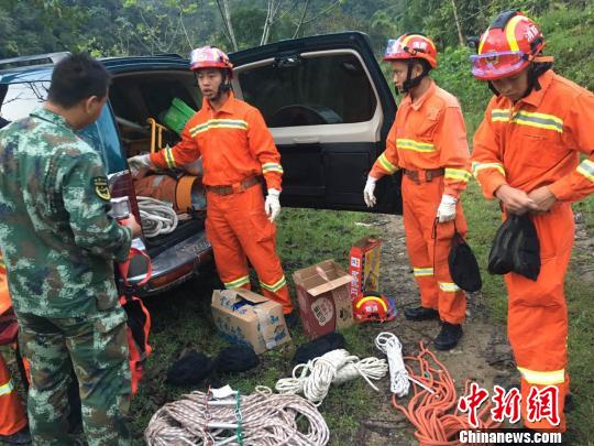 �D���Ԯ�ˆT�s���F���� �΂��� �z