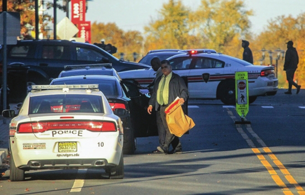 11��4�գ������_��˹��W�̌WԺ�������{���ˆT���°l�F��ȡ���C���������ĈDƬ������ �t�泿��