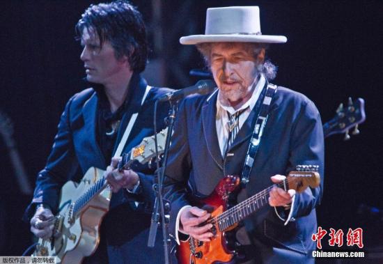 2011�����ς���Ӣ��(gu��)�����M(j��n)���ݳ���