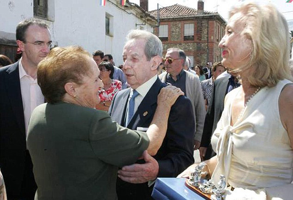 �M���ϵ�˹�o���︸���l�H���¾��~ؔ����ʹ����һҹ�g���ɞ�ǧ�f���̡�