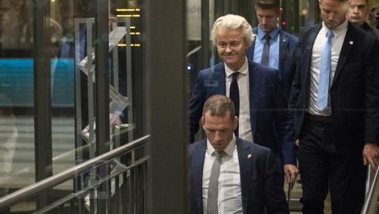 ���ؕr�g2017��3��15�գ����m���������Q�顰���m�������ա��������h�I����������˹�x�_�h����  ҕ�X�Ї� �D