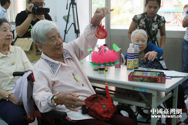 �@λ���Ž�(j��ng)�^(gu��)���Ҹ�(j��ng)�ģ��K���õ����Լ��Đ۵��ֹ�ˇƷ��