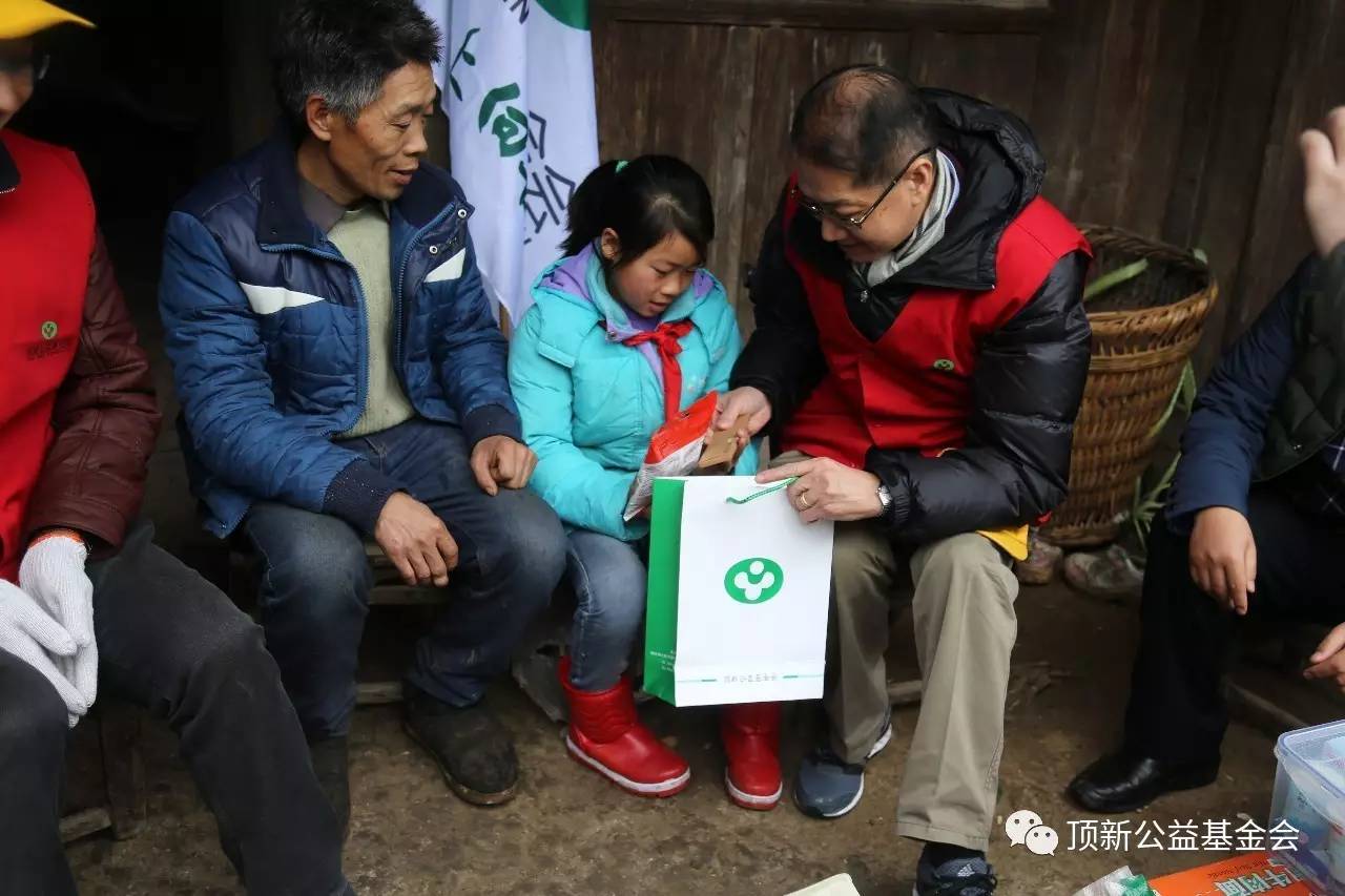 ���䶬������ůͬ�С�����¹�����������ο���M�Еr