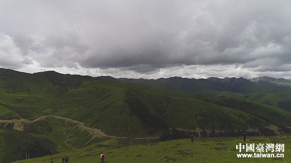 甘孜州草原風光 甘孜州草原風光